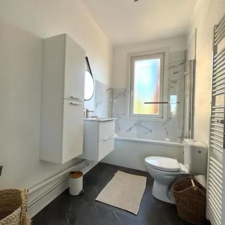 Goodhome*la Terrasse D'horizon Apartment *